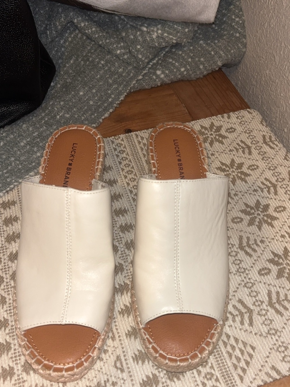 Lucky Brand Cream Leather Espadrille Slide Mules